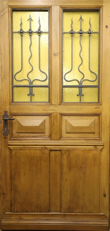 Antike Haust&uuml;ren 20er Jahre Fichte
