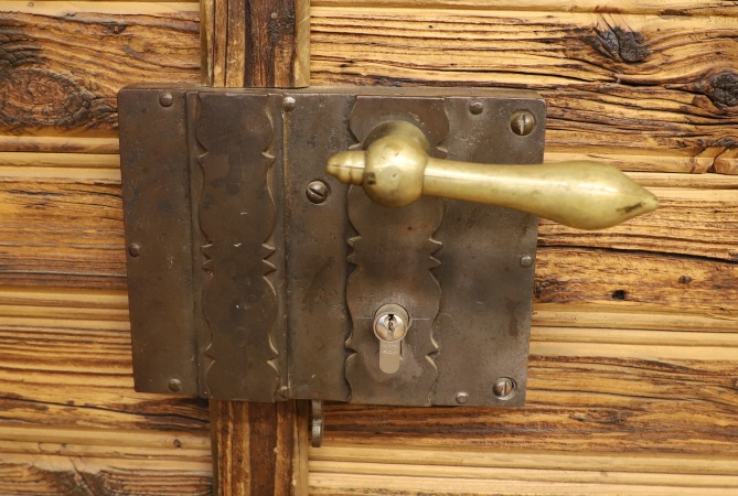 Antike Haust&uuml;ren 0 Fichte 