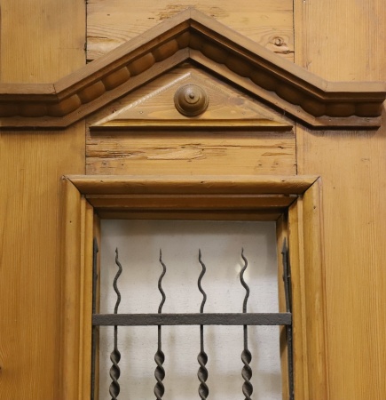 Antike Haust&uuml;ren Gr&uuml;nderzeit Fichte