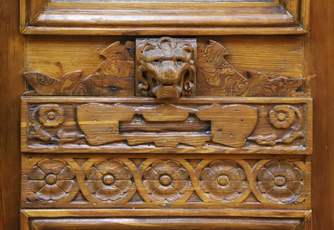 Antike Haust&uuml;ren Gr&uuml;nderzeit L&auml;rche