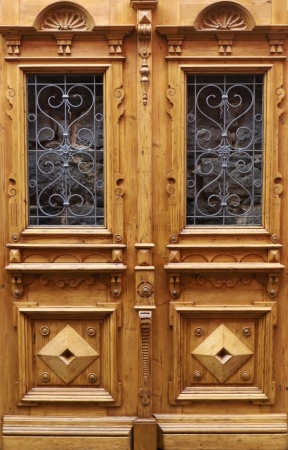 Antike Haust&uuml;ren Gr&uuml;nderzeit Fichte