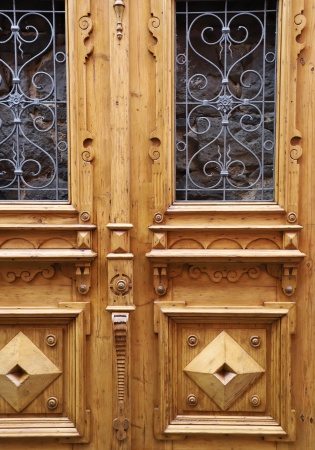 Antike Haust&uuml;ren Gr&uuml;nderzeit Fichte