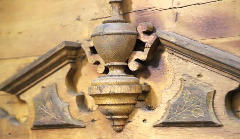 Antike Haust&uuml;ren Gr&uuml;nderzeit Fichte