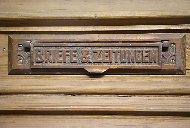 Antike Haust&uuml;ren Gr&uuml;nderzeit Fichte