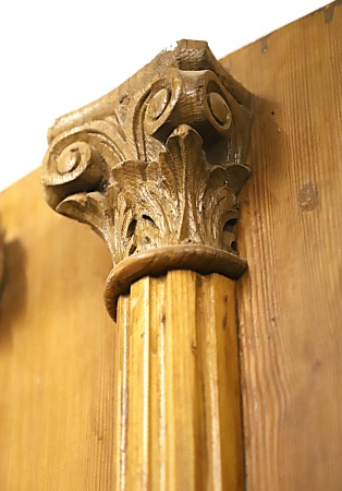 Antike Haust&uuml;ren Jugendstil Fichte
