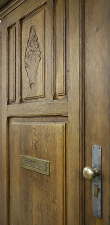 Antike Haust&uuml;ren Jugendstil Eiche