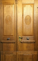 Antike Haust&uuml;ren Louis XVI 
