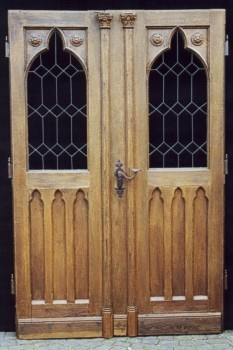Antike Musselinglas-Türen Neo-Gotik Eiche