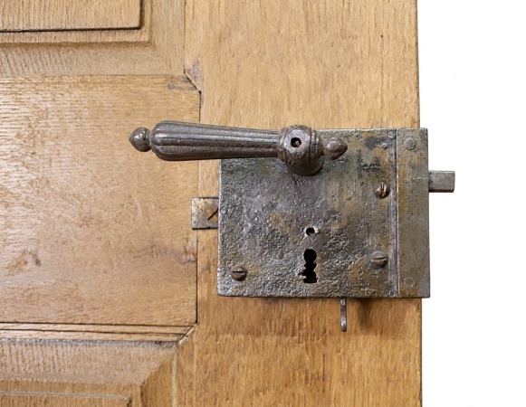 Antike Zimmert&uuml;ren Biedermeier Fichte/Eiche 