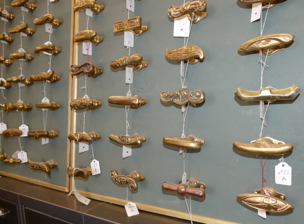 Antike Fensterbeschläge 0 