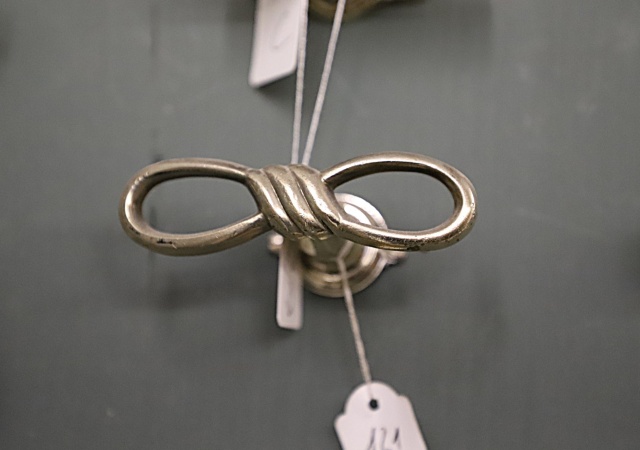 Antike Fensterbeschläge 0 