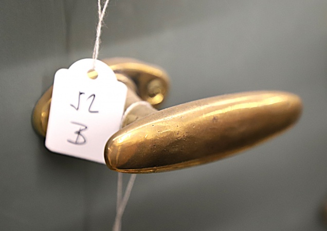 Antike Fensterbeschläge 0 