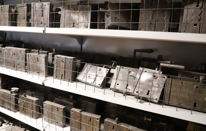 Antike Türbeschläge 0 