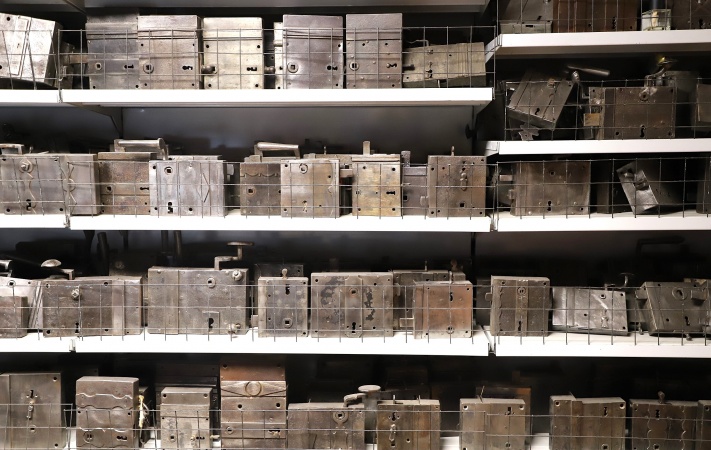 Antike Türbeschläge 0 