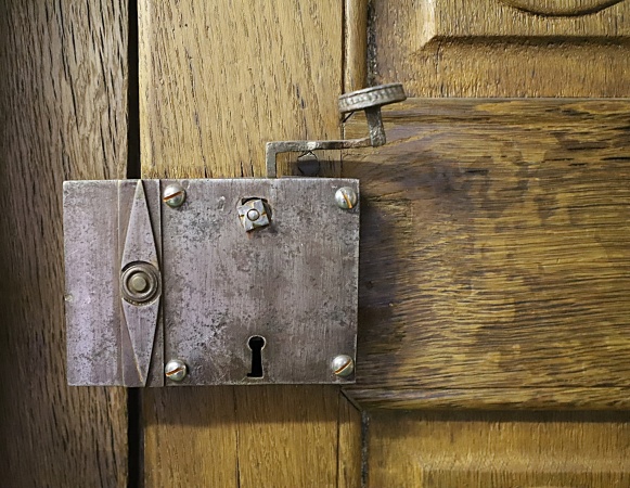 Antike Türbeschläge 0 