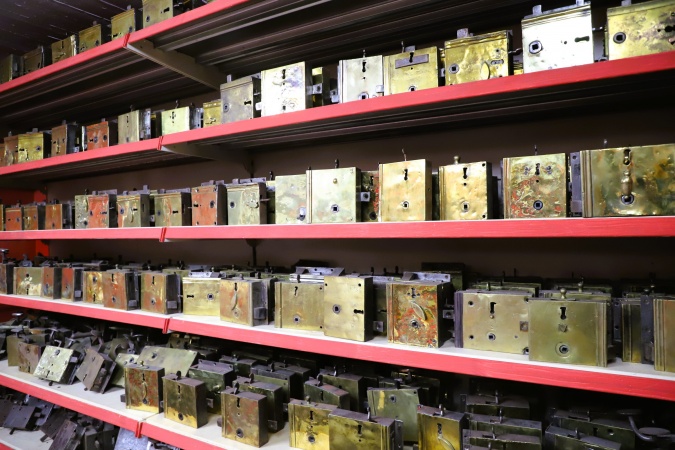 Antike Türbeschläge 0 