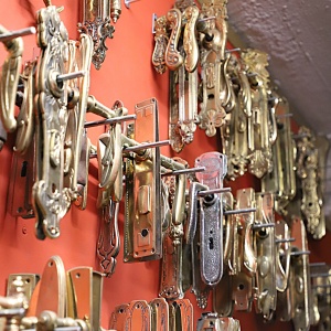 Antike Türbeschläge 0 