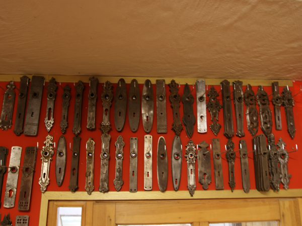 Antike Türbeschläge 0 Schmiedeeisen, Eisen, Blech