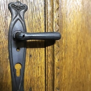 Antike Türbeschläge 0 