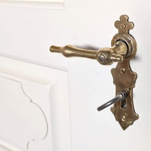 Antike Türbeschläge 0 