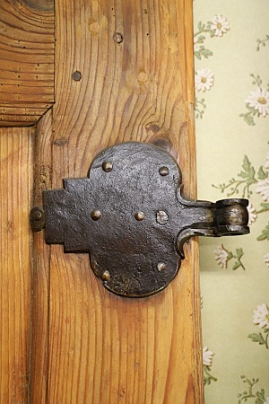 Antike Türbeschläge 0 Eisen, Schmiedeeisen