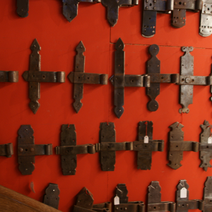 Antike Türbeschläge 0 Eisen, Schmiedeeisen