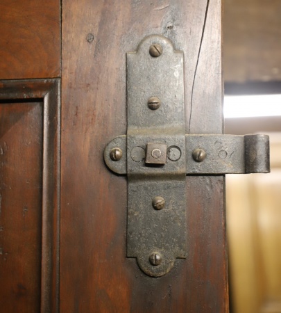 Antike Türbeschläge 0 Eisen, Schmiedeeisen