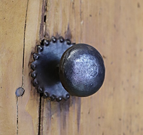 Knaufe 0 Messing, Weissbronze, Eisen, Schmiedeeisen, Gusseisen