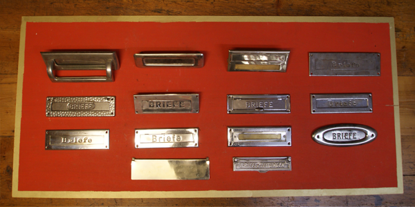 Briefklappen 0 Messing, Messing vernickelt, Weissbronze