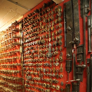 Antike Türbeschläge 0 