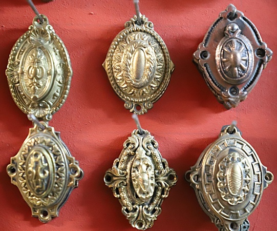 Antike Türbeschläge 0 Eisen, Schmiedeeisen, Gusseisen, Blech