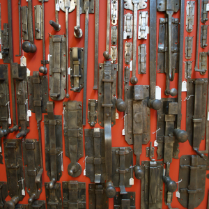 Antike Türbeschläge 0 Eisen, Schmiedeeisen