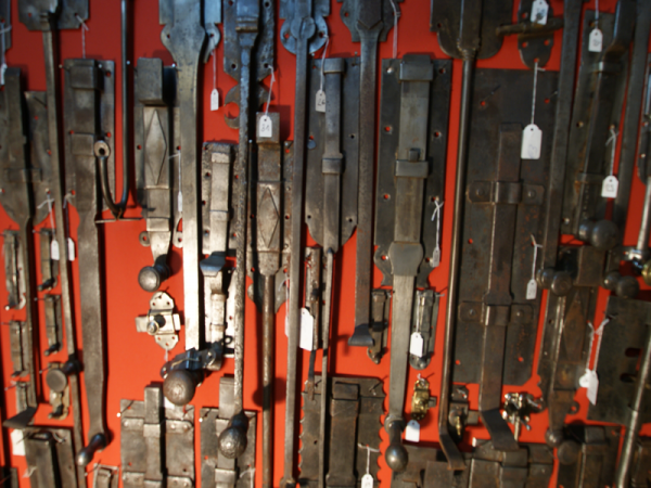 Antike Türbeschläge 0 Eisen, Schmiedeeisen