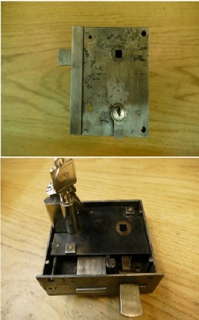 Antike Türbeschläge 0 0