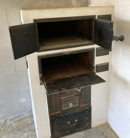 Antike Kachelöfen 0 