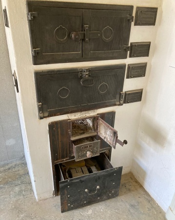 Antike Kachelöfen 0 