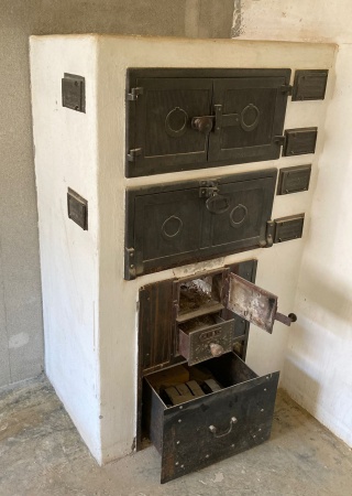 Antike Kachelöfen 0 