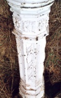 Antike Zäune & Säulen 0 
