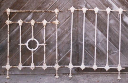 Antike Z&auml;une & S&auml;ulen 0 Schmiedeeisern