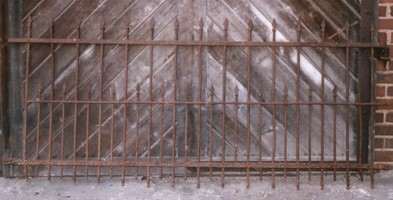 Antike Z&auml;une & S&auml;ulen 0 