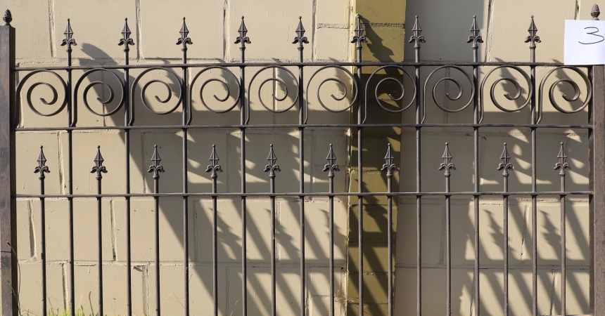 Antike Z&auml;une & S&auml;ulen 0 