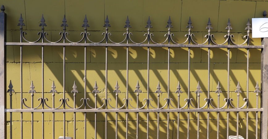 Antike Z&auml;une & S&auml;ulen 0 