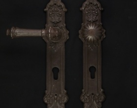 Antike Haustürgarnituren auch in Norwegen beliebt