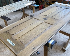 Auf der Zielgeraden – Die Türen für die Burg Cleeberg 