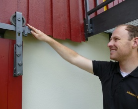 Damit rollt's – Historische Schiebetürrollen