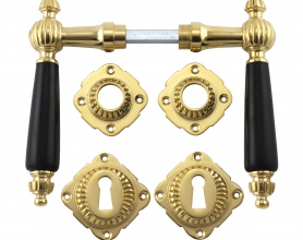 Unsere Beschläge werden Filmausstattung!